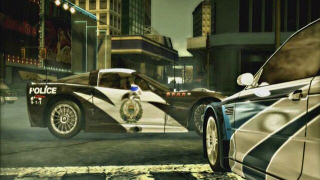 File:NFSMWCareerPrologue CrossStoppingPlayer.jpg