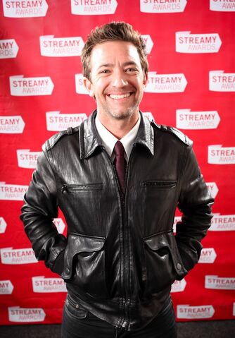 File:David Faustino.jpg