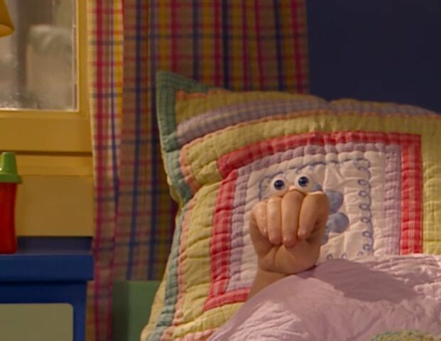 File:Oobi Uma Noggin Nick Jr. Character 3.jpg