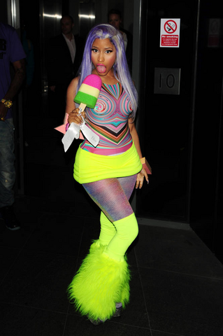 File:Nicki Minaj London 2.png