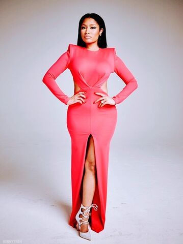 File:Nicki Billboard Outtake3.jpg