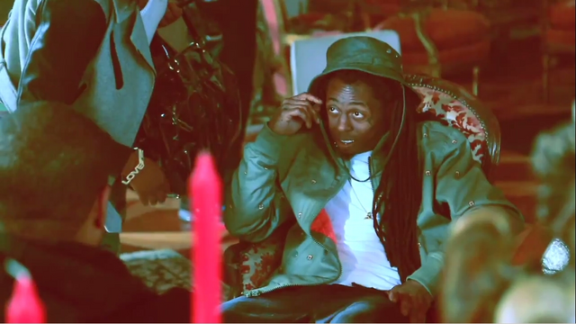 File:Lil wayne at MV.png