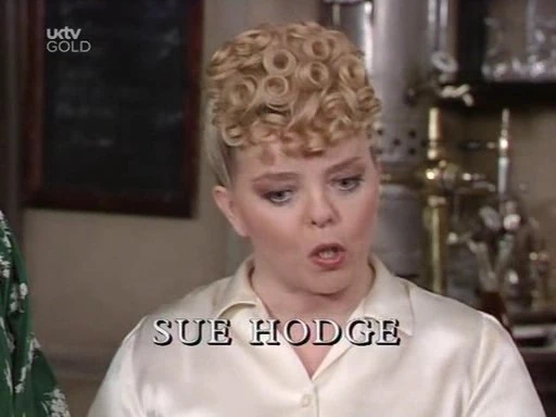 https://vignette2.wikia.nocookie.net/nighthawk-alloallo/images/3/38/Mimi_Labonq.jpg/revision/latest?cb=20110427180037