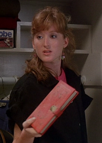 File:Lisa Webber.png