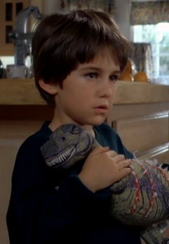 File:Dylan Porter.png