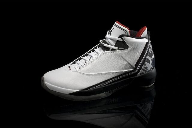 File:Air-jordan-xx2.jpg