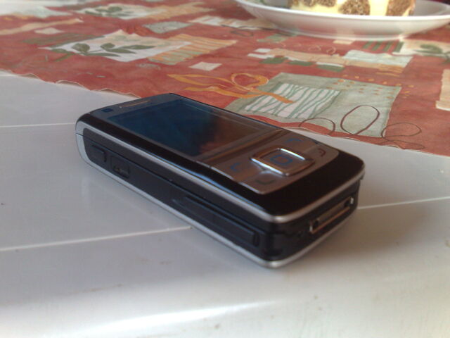 File:Nokia Nst-4 S60 v3.jpg