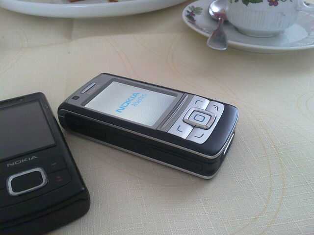 File:Nokia Nst-4 symbian.jpg