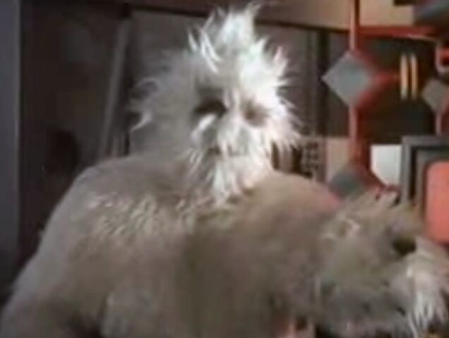 File:Yeti.VoyageToTheBottomOfTheSea.jpg