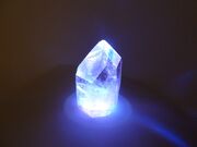 Crystal-162608 640.jpg
