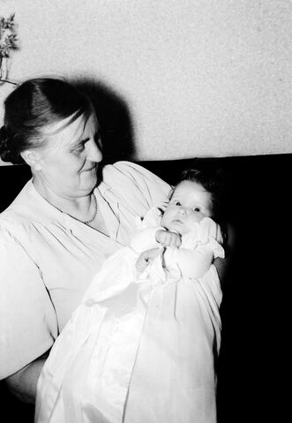 Datei:Betty hasselhoft.jpg