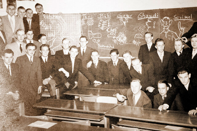 Datei:Schule ebstorf tafel.jpg
