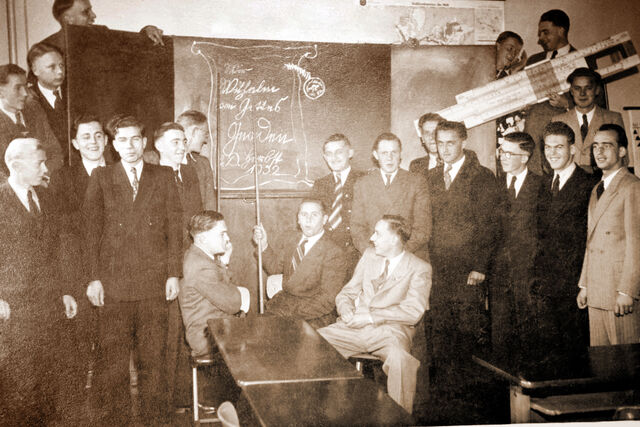 Datei:Schule ebstorf albert.jpg