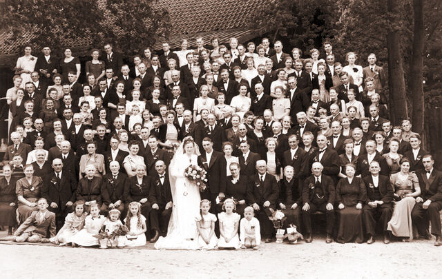 Datei:Hochzeit oelfke 02.jpg