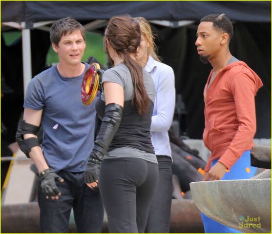 File:Logan-lerman-alexandra-daddario-percy01.jpg
