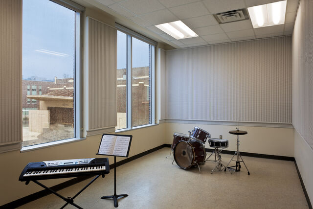 File:HallerneOrchestraPractice.jpg