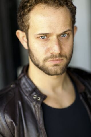 File:OHF actor Hunter Burke.jpg