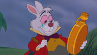 Alice au Pays des Merveilles (Disney) 1951 Lapin Blanc montre.png
