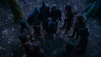 3x01 Henry Mills Peter Pan Enfants Perdus cercle piège traquenard.png
