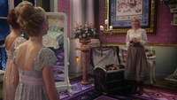 4x07 gerda helga valise ingrid.png