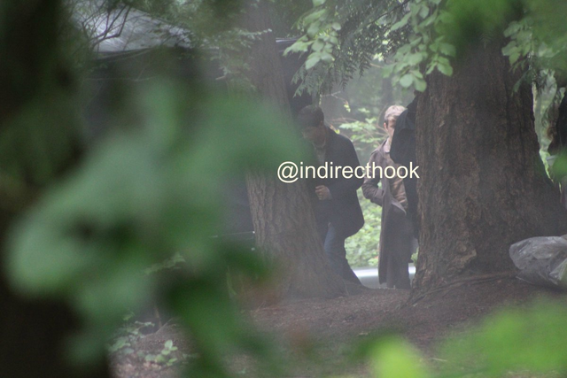 Fichier:6x01 BTS 9.png