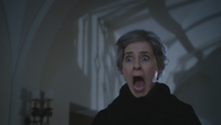 4x18 Madeline mort cri hurlement peur frayeur effroi terreur.png