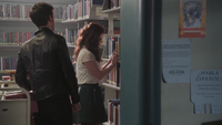 4x12 Killian Jones Capitaine Crochet Belle French Gold bibliothèque de Storybrooke solitude