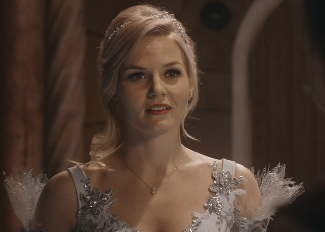 Fichier:Emma Swan princesse 3x14 m.png