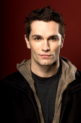 Fichier:Sam Witwer.png