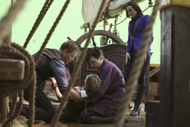Fichier:3x01 Photo tournage 8.png