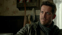6x13 Robin Uchronie sourire alliance.png