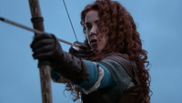 5x09 Merida arc de guerre flèche guerre bataille combat envahisseur tentative sauver vie Roi Fergus.png