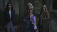 4x05 Regina Mills Elsa intervention Emma Swan Reine des Neiges