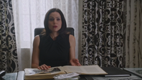 4x12 Regina Mills page livre de contes