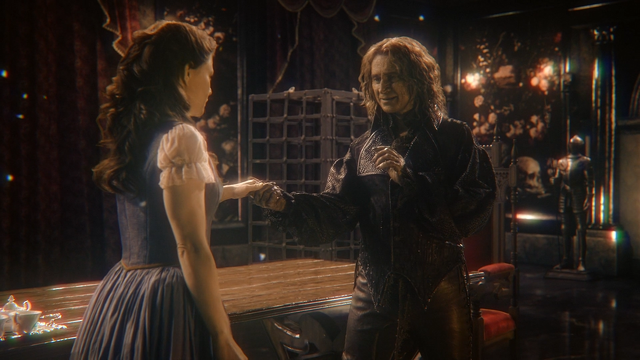 Fichier:6x01 Belle French Rumplestiltskin Bête M. Gold mains choix proposition invitation danse Pays des Rêves.png
