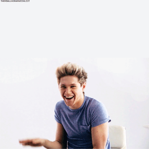 File:Tumblr msmjllCo3h1rw7n5ko1 500.gif