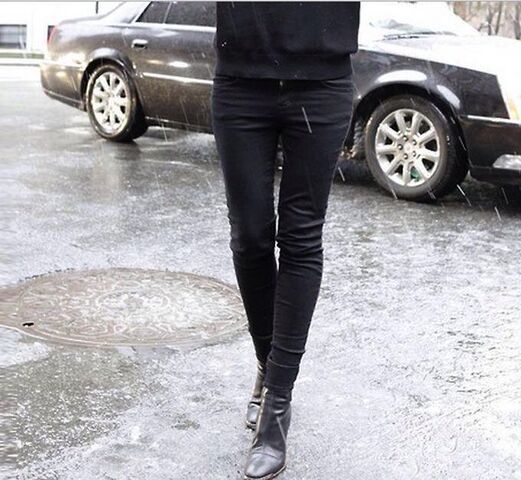 File:Harry Legs.jpg