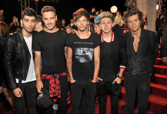 File:One-direction-2-main.jpg