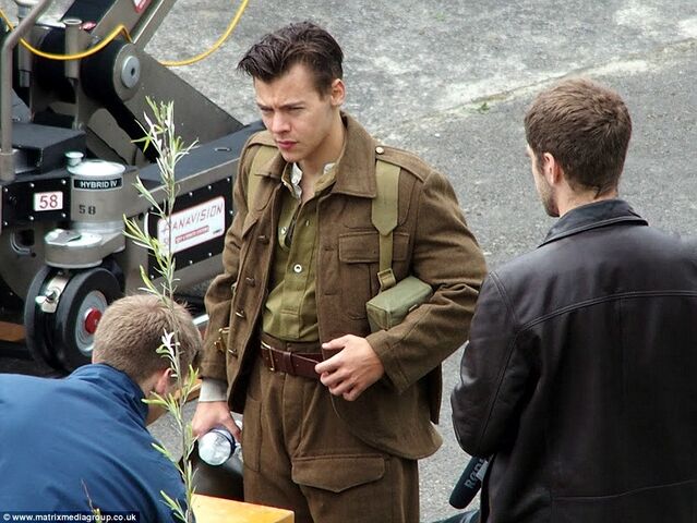 File:Dunkirkharrystyles1.jpg