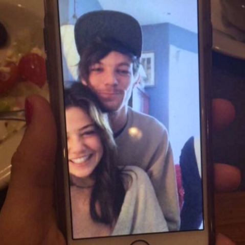 File:Louis-tomlinson-danielle-campbell-snapchat-twitter.png