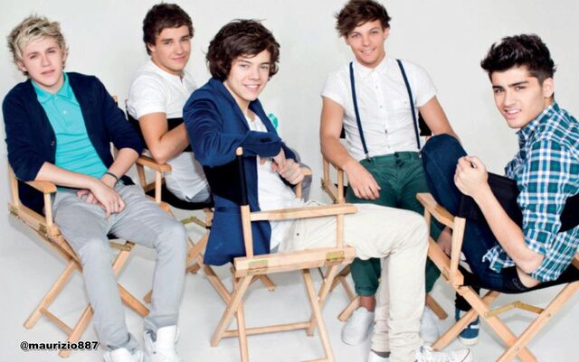 File:One-direction-The-Official-Annual-2013-one-direction-32588427-1600-1003.jpg