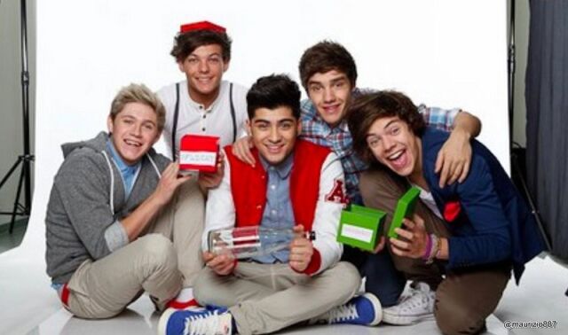 File:One-direction-2012-one-direction-32166745-2000-1180.jpg
