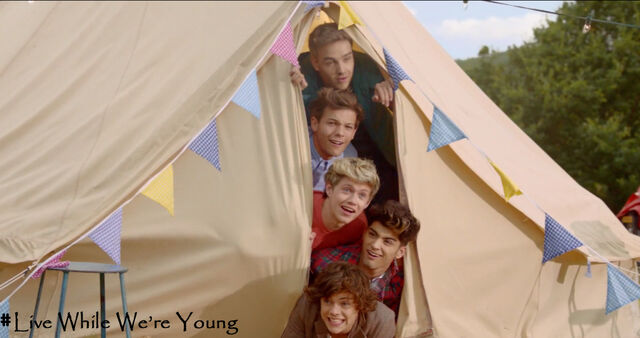File:--lwwy.jpg