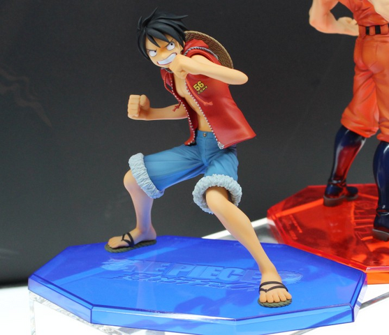 File:LuffyTorikoFigureSet-POP-Luffy.png