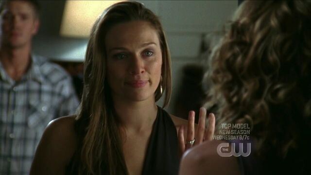 File:508 li announces engagement to p.jpg