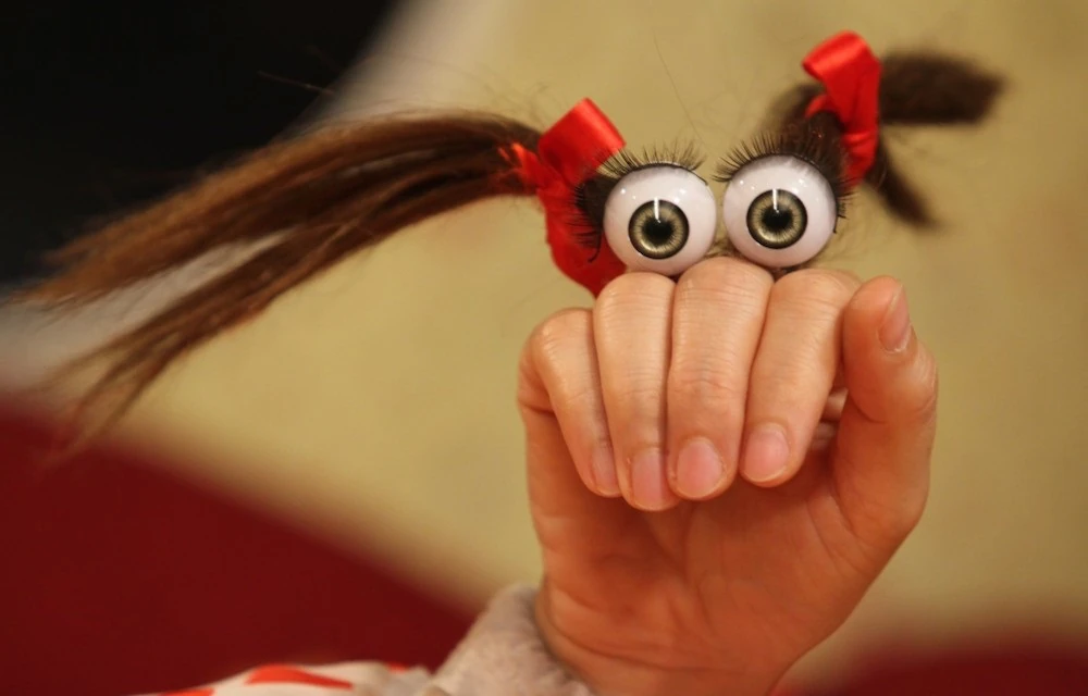 Image Iranian Oobi Hand Puppet TV Show Series Dasdasi Uma.jpg Oobi