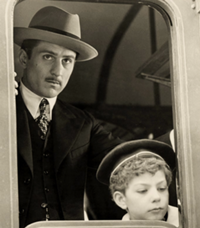 Ficheiro:200px-Vito and young Sonny.png