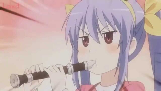 File:Jerry playing his famous flute.jpg