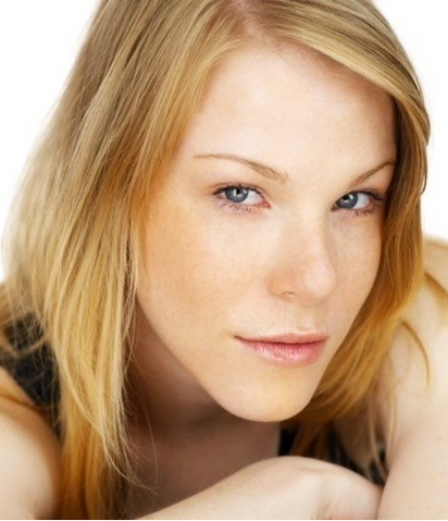 File:Emma Myles.png