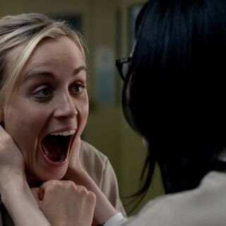 jennifer bini taylor tits orange is the new black alex and piper hook up